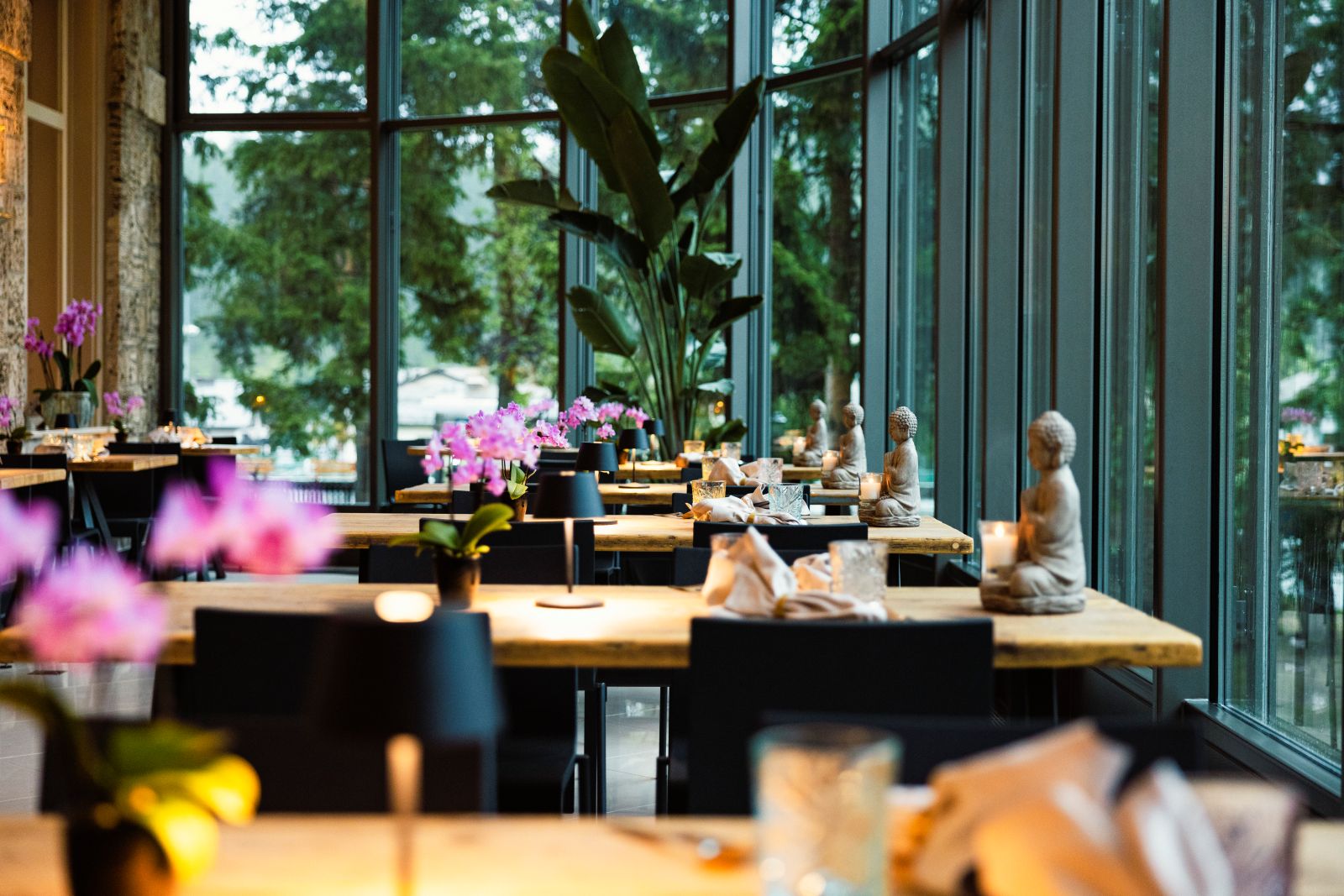 Hotel Cresta Palace, St Moritz - restaurant with large glass windows and Asian theme